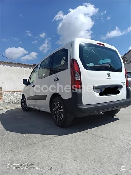 Usado Peugeot Partner Tepee Access 92 CV (67 kW) 2014 Blanco Monovolumen