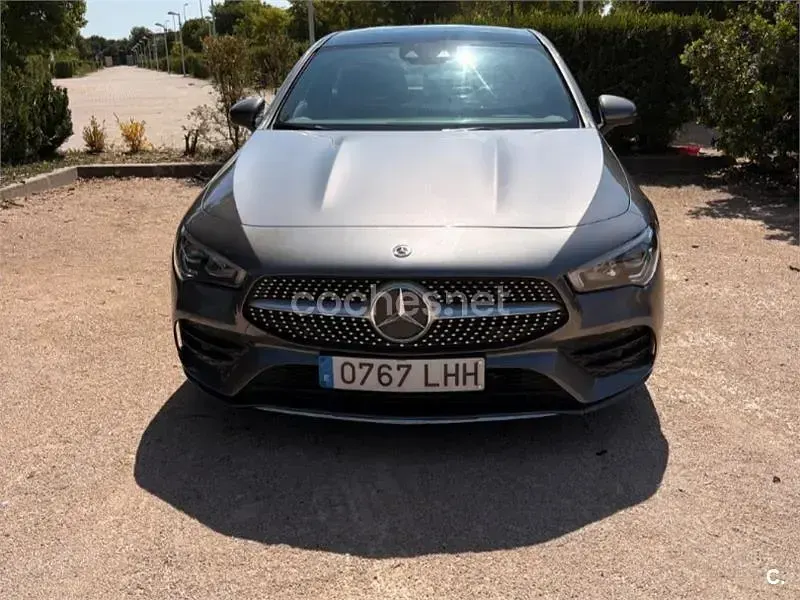 Usado Mercedes CLA200 156 CV (114 kW) 2019 Marrón Coupe
