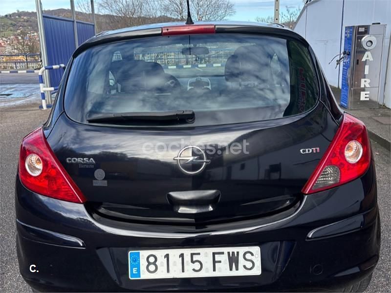 Usado Opel Corsa Sport 90 CV (66 kW) 2007 Negro Utilitario