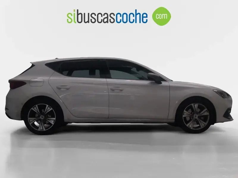 Usado Seat Leon FR 150 CV (110 kW) 2022 Blanco