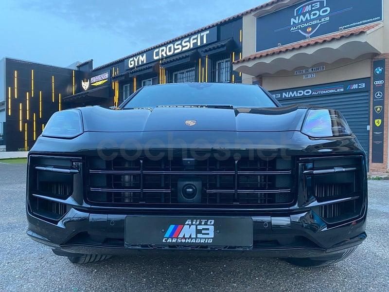 Usado Porsche Cayenne 470 CV (345 kW) 2024 Negro SUV