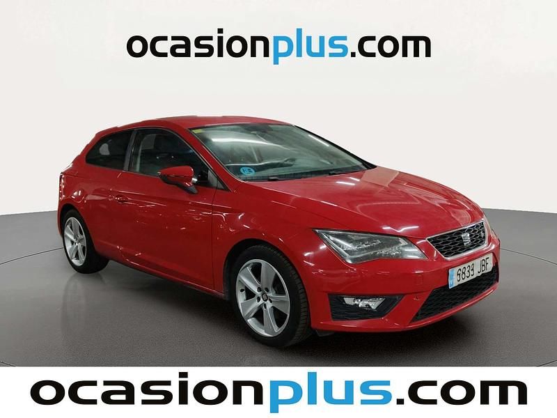 Usado Seat Leon FR 122 CV (89 kW) 2014 Rojo Utilitario