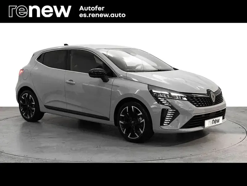 Usado Renault Clio V Techno 100 CV (73 kW) 2026 Gris Berlina