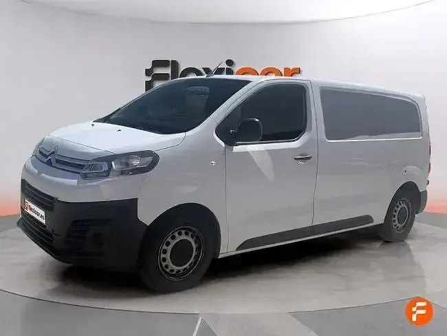 Usado Citroën Jumpy 102 CV (75 kW) 2024 Blanco Monovolumen