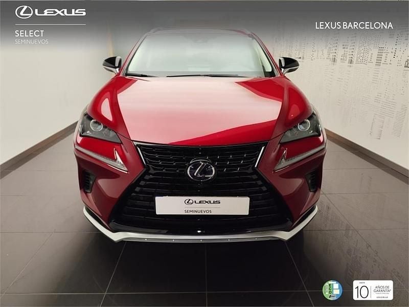 Usado Lexus NX300h 197 CV (144 kW) 2021 Rojo SUV