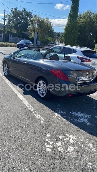 Usado Peugeot 308 CC 140 CV (102 kW) 2009 Gris / plata Descapotable