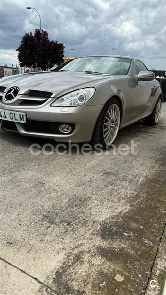 Gris / plata Usado 2009 Mercedes SLK200 2LOOK Edition Descapotable | 14.000 € (Precio justo) - Imagen 1/4