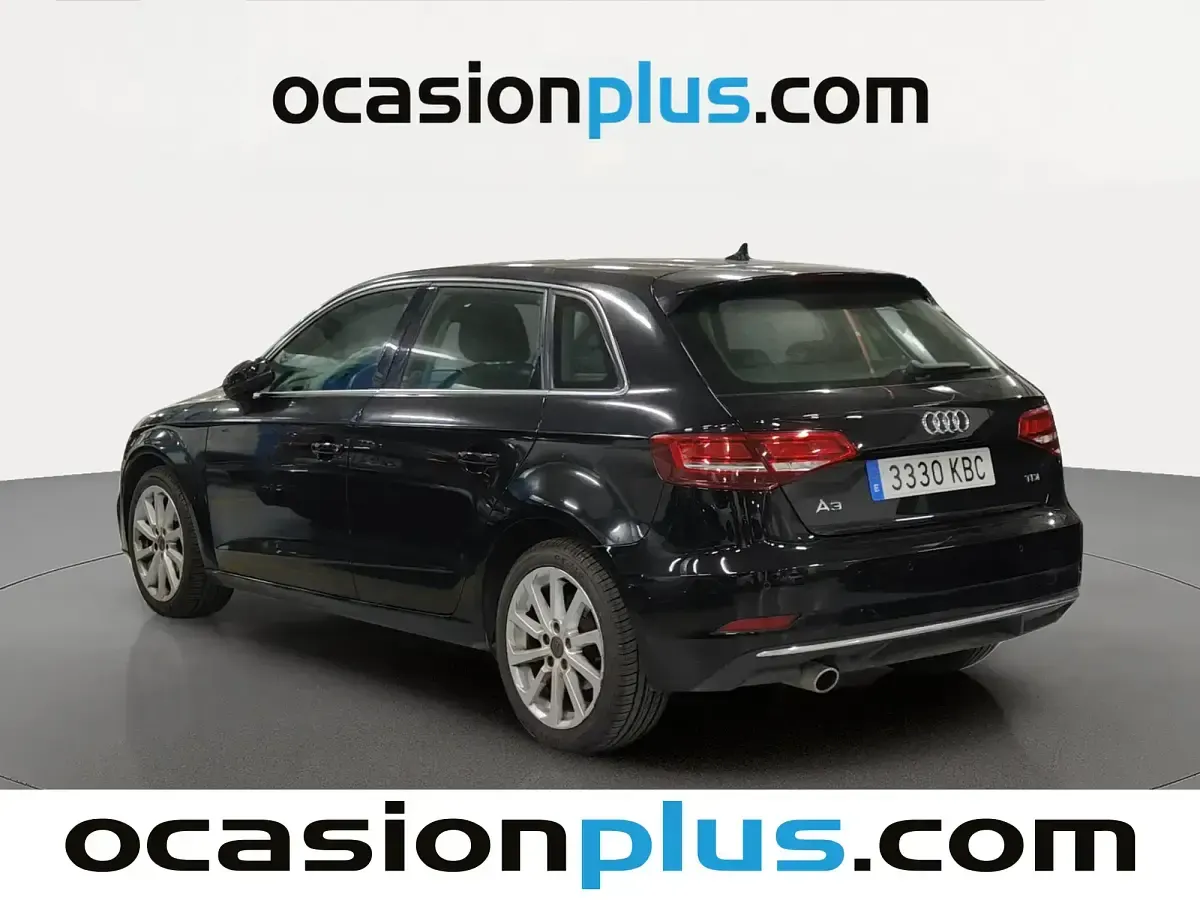 Usado Audi A3 Design 116 CV (85 kW) 2017 Negro