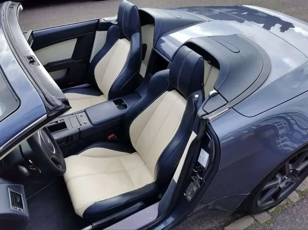 Usado Aston Martin Vantage 379 CV (278 kW) 2007 Azul Coupe