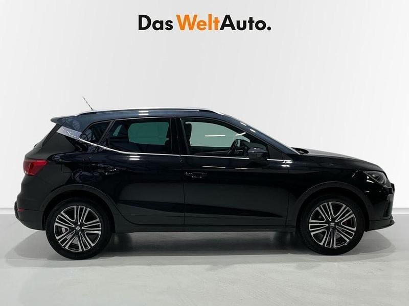 Usado Seat Arona FR 115 CV (84 kW) 2024 Negro SUV