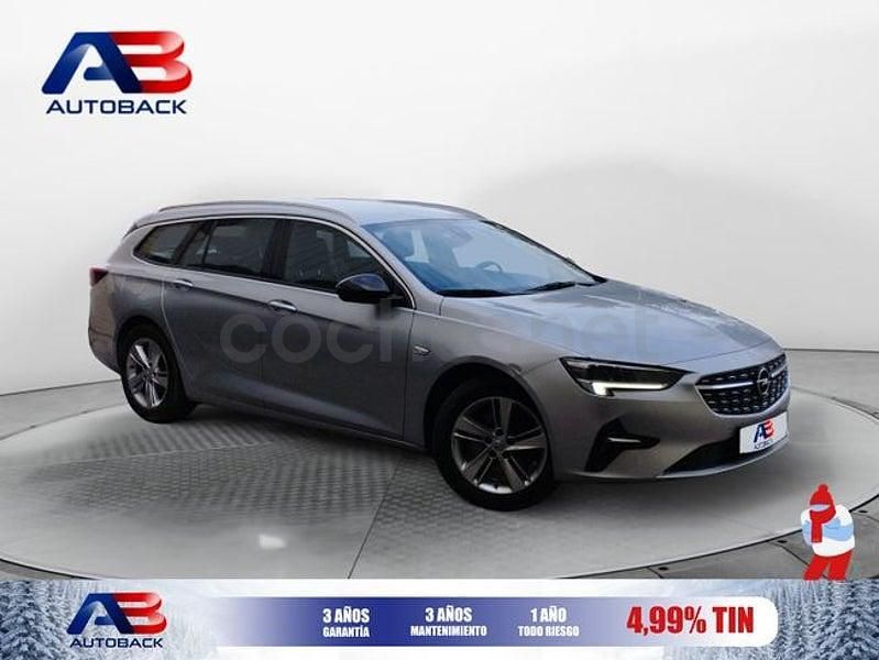 Usado Opel Insignia Business Elegance 122 CV (89 kW) 2020 Gris / plata Familiar