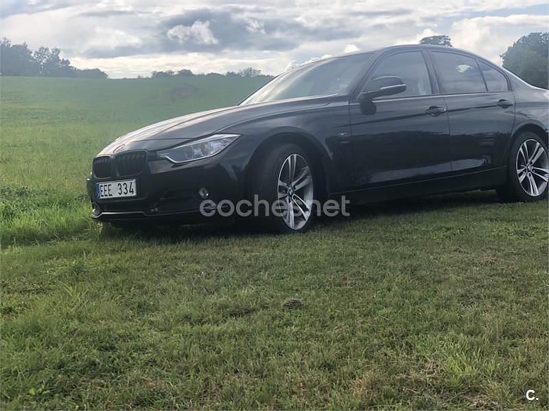 Usado BMW 320 Comfort Edition 184 CV (135 kW) 2014 Negro Berlina