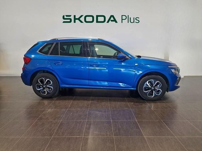 Usado Skoda Kamiq Selection 115 CV (84 kW) 2025 Azul SUV