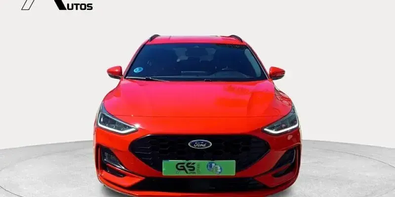 Usado Ford Focus ST-Line 155 CV (114 kW) 2024 Rojo