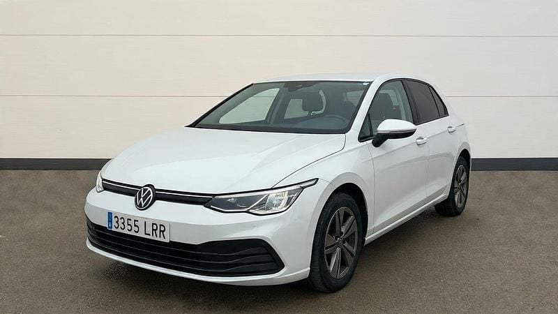 Usado VW Golf VIII 110 CV (80 kW) 2021 Blanco Berlina