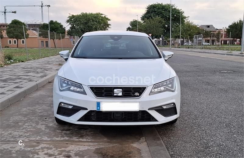 Usado Seat Leon FR 150 CV (110 kW) 2019 Blanco Berlina