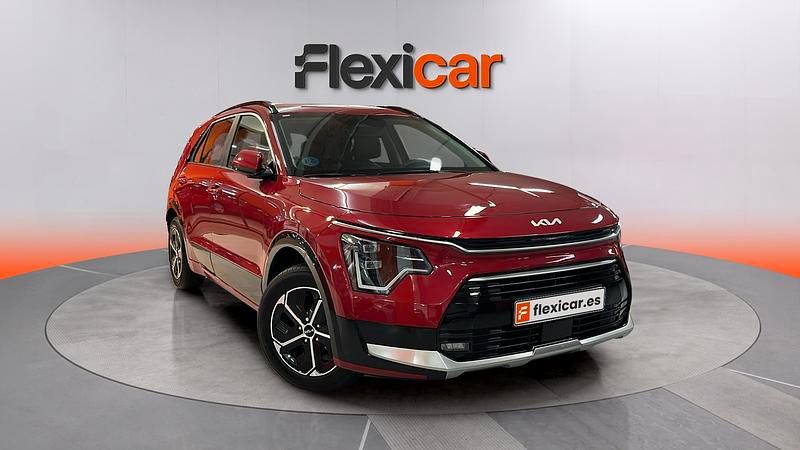 Usado Kia Niro 141 CV (103 kW) 2023 Rojo SUV