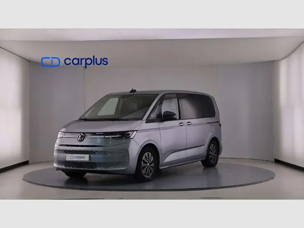 Usado VW Multivan 177 CV (130 kW) 2025 Gris Monovolumen