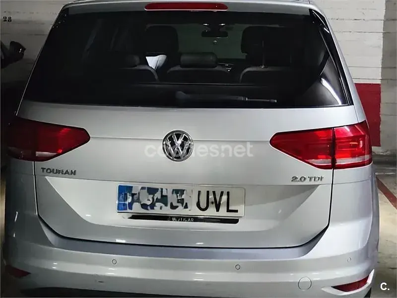Usado VW Touran Sportline 150 CV (110 kW) 2016 Blanco Monovolumen