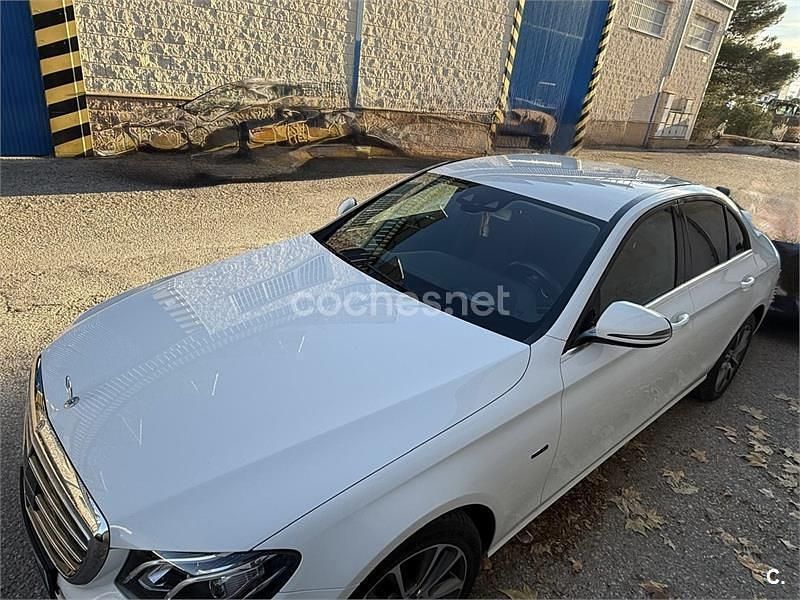 Usado Mercedes E300 306 CV (225 kW) 2020 Blanco Berlina