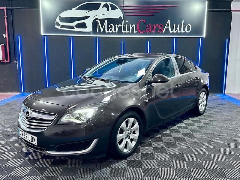 Beige Usado 2014 Opel Insignia Selective Berlina | 7999 € (Precio justo) - Imagen 1/4