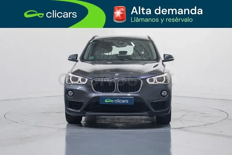 Usado BMW X1 150 CV (110 kW) 2018 Gris / plata SUV