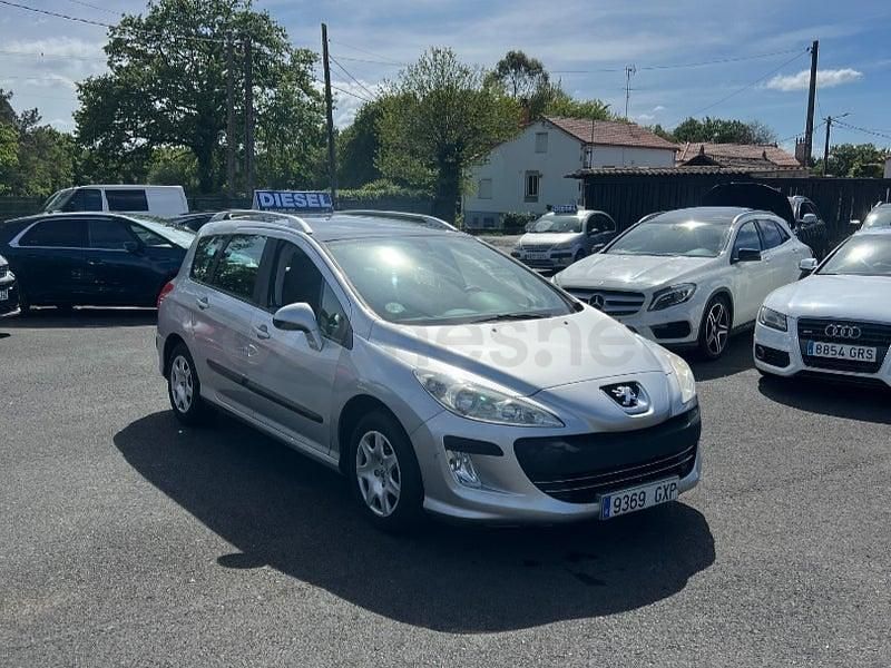 Usado Peugeot 308 SW Envy 112 CV (82 kW) 2010 Gris / plata Familiar