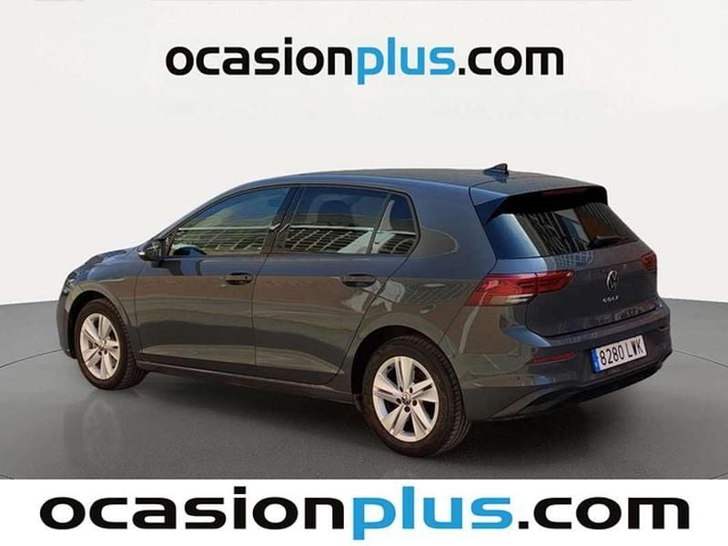 Usado VW Golf VIII Life 150 CV (110 kW) 2022 Gris Utilitario
