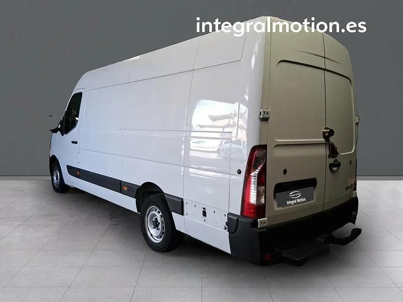Begagnad Renault Master R.S. 145 HK (106 kW) 2023 Vit Minibuss