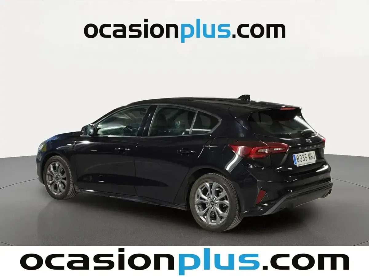 Usado Ford Focus ST-Line 125 CV (91 kW) 2023 Negro Berlina