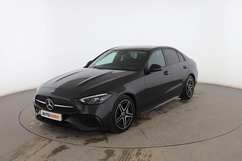 Usado Mercedes C220 AMG line 220 CV (161 kW) 2022 Negro Berlina
