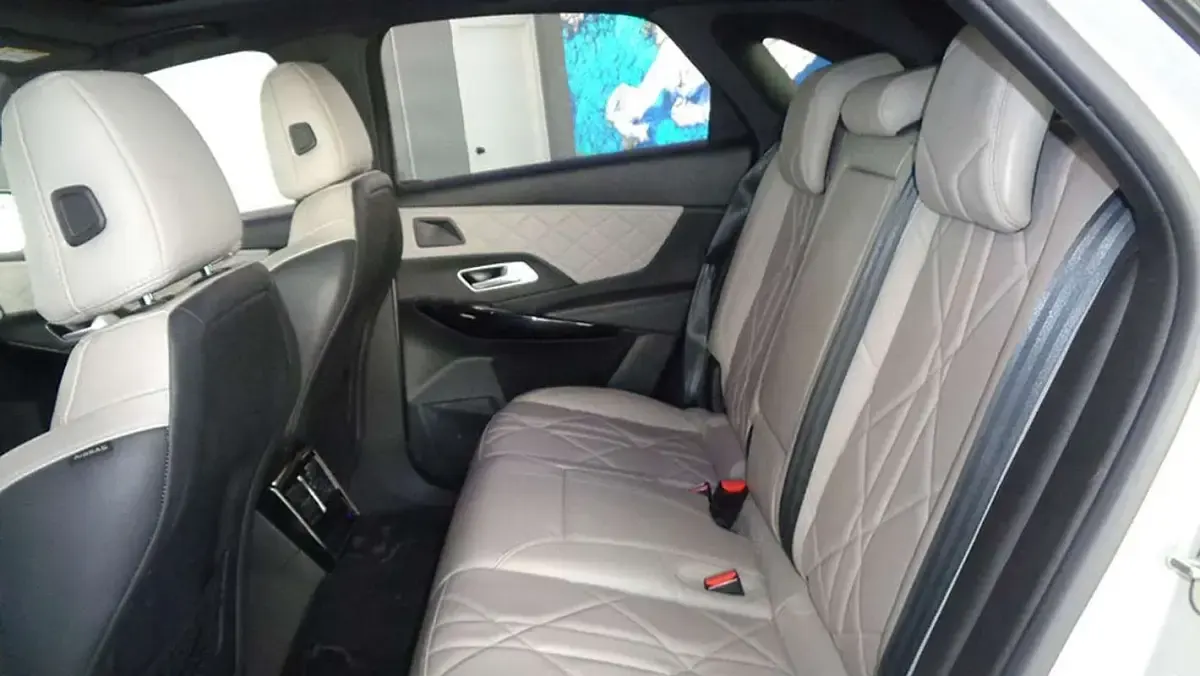 Usado DS Automobiles DS7 Crossback Grand Chic 224 CV (164 kW) 2021 SUV