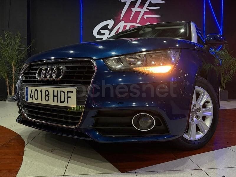 Usado Audi A1 Ambition 86 CV (63 kW) 2011 Azul Utilitario