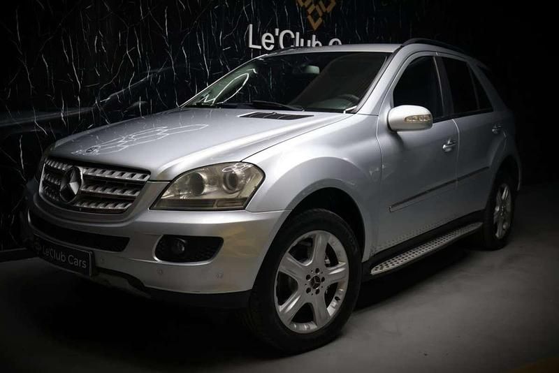 Usado Mercedes ML320 224 CV (164 kW) 2009 Plateado SUV