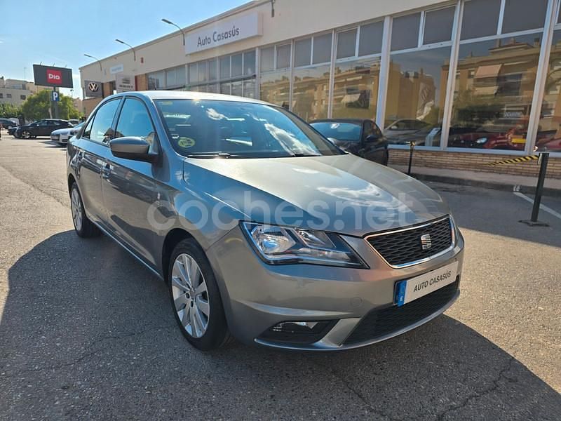 Gris / plata Usado 2013 Seat Toledo Style Berlina | 7900 € (Precio justo) - Imagen 1/4
