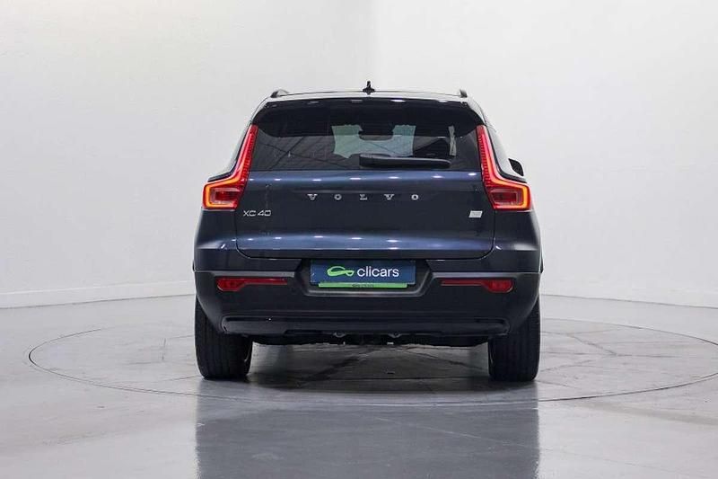 Usado Volvo XC40 Ultimate 300 kW (408 CV) 2022 Azul SUV
