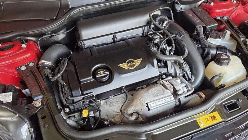 Usado Mini Cooper S Coupé 184 CV (135 kW) 2012 Rojo Coupe