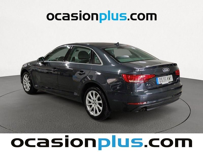 Usado Audi A4 Advanced 150 CV (110 kW) 2018 Gris Berlina