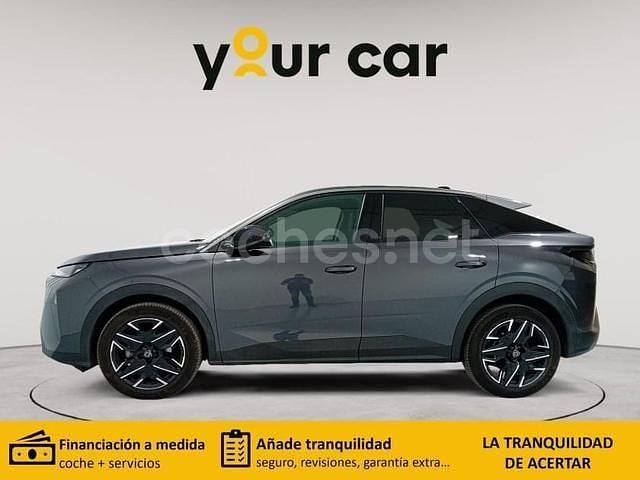 Usado Peugeot 3008 Allure 136 CV (100 kW) 2024 Gris / plata SUV