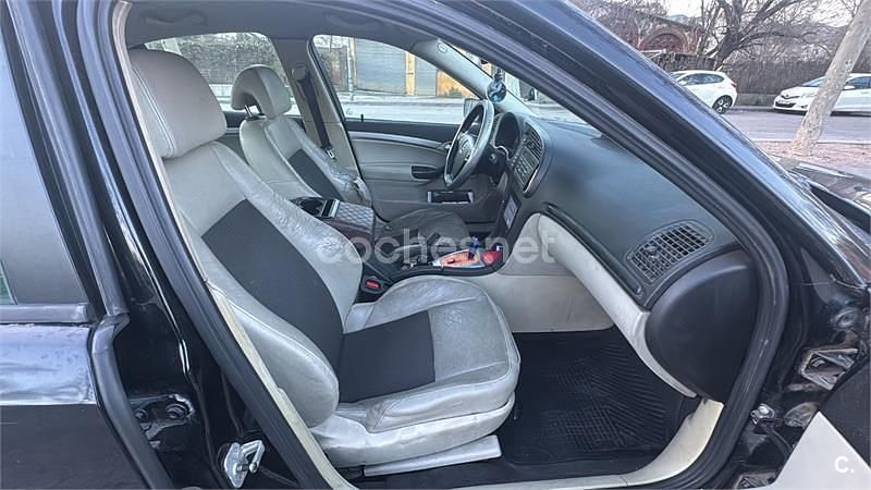 Usado Saab 9-3 Vector 150 CV (110 kW) 2004 Negro Berlina
