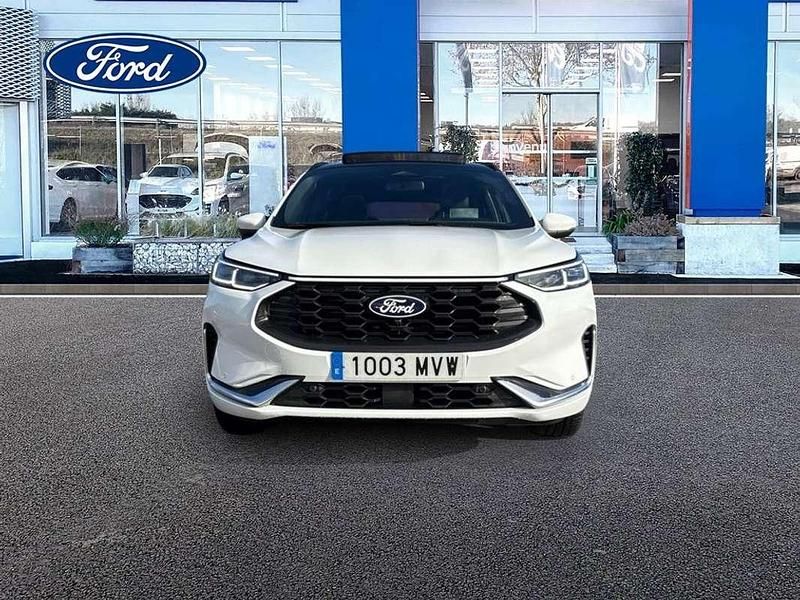 Usado Ford Kuga ST-Line X 243 CV (178 kW) 2024 Blanco SUV