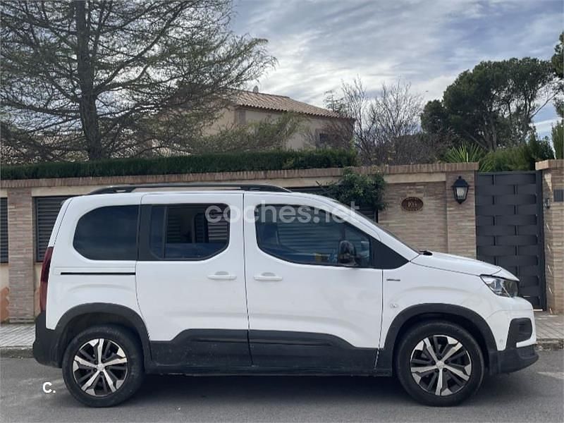 Usado Peugeot Rifter GT-line 130 CV (95 kW) 2020 Blanco Monovolumen