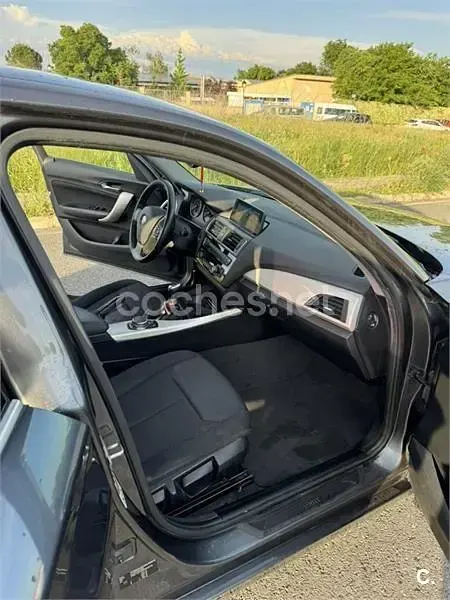 Usado BMW 118 143 CV (105 kW) 2016 Gris / plata Utilitario