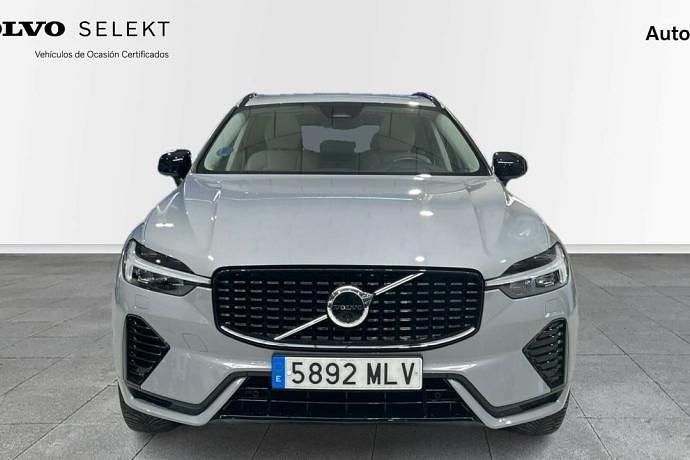 Usado Volvo XC60 Plus 350 CV (257 kW) 2023 SUV