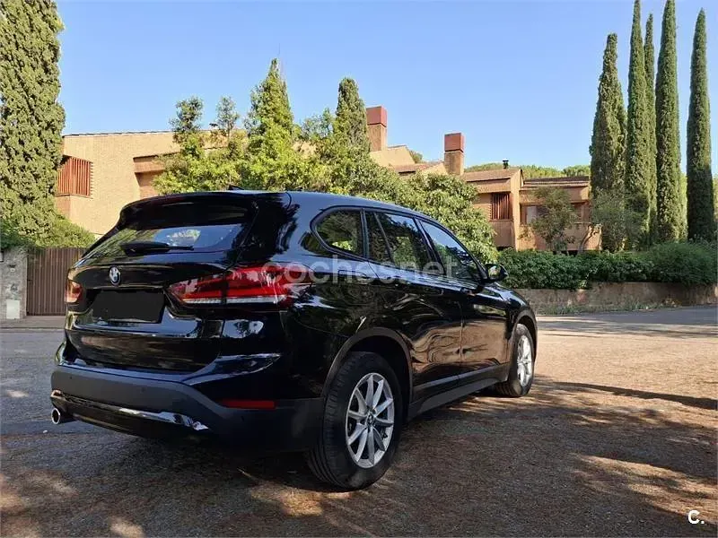 Usado BMW X1 Advantage 140 CV (102 kW) 2020 Negro SUV