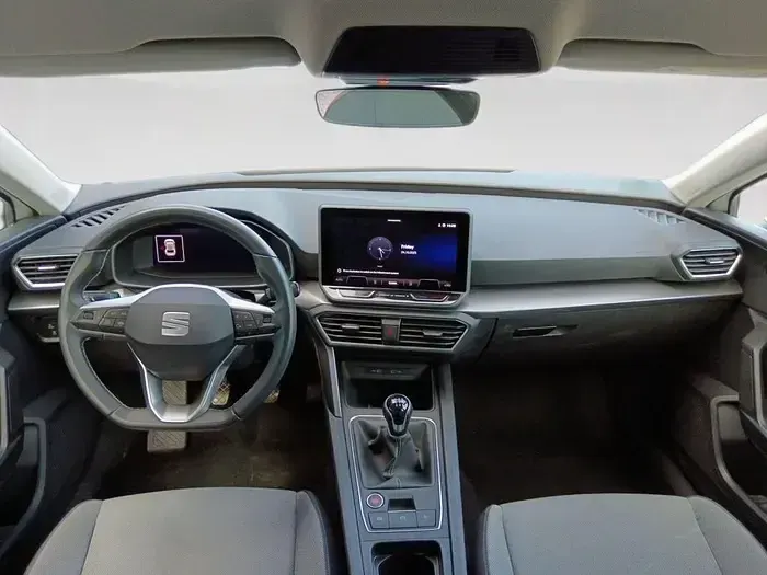 Usado Seat Leon Style 116 CV (85 kW) 2025 Blanco