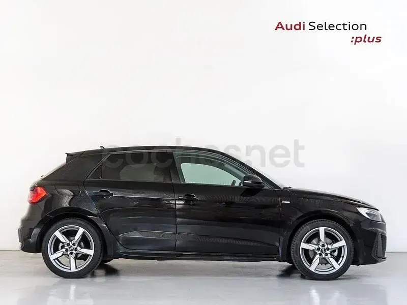 Usado Audi A1 Sportback 110 CV (80 kW) 2022 Negro Utilitario