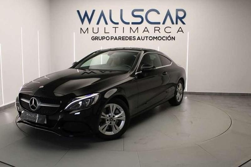 Usado Mercedes C250 204 CV (150 kW) 2018 Negro Coupe