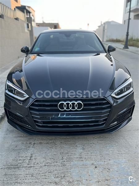 Gris / plata Usado 2019 Audi A5 Coupe | 31.500 € (Precio justo) - Imagen 1/4