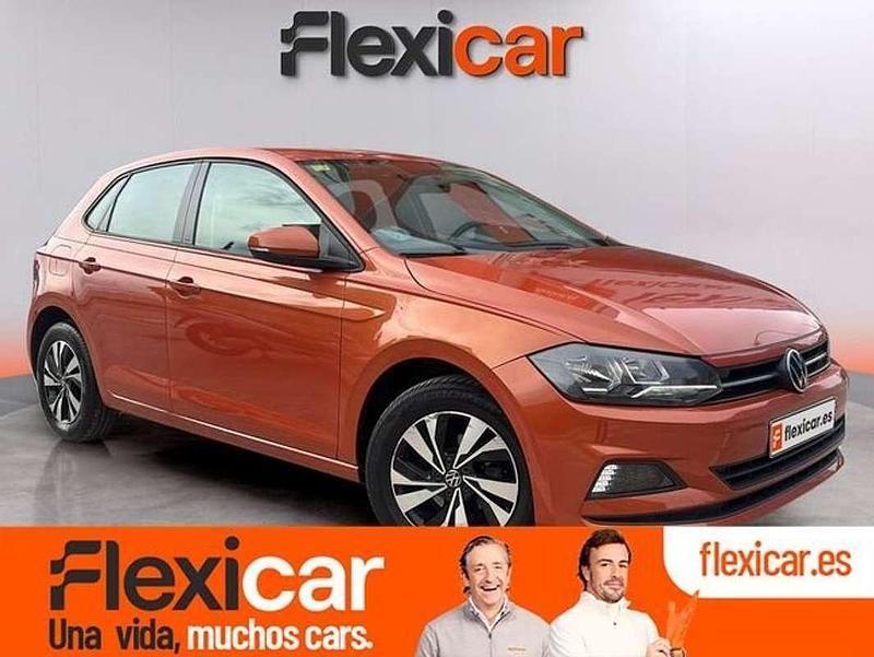 Usado VW Polo Advance 95 CV (69 kW) 2020 Naranja Utilitario